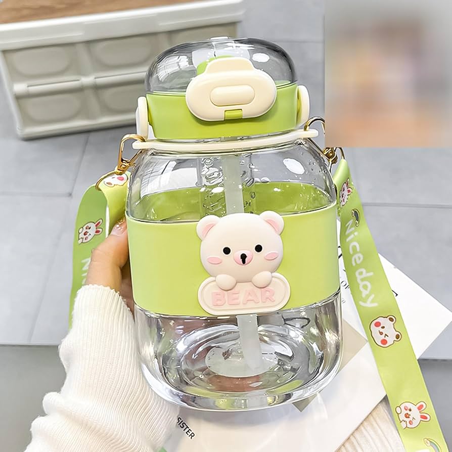 Amazon｜1.3L ウォーターボトル クマちゃん 可愛い水筒 ストロー